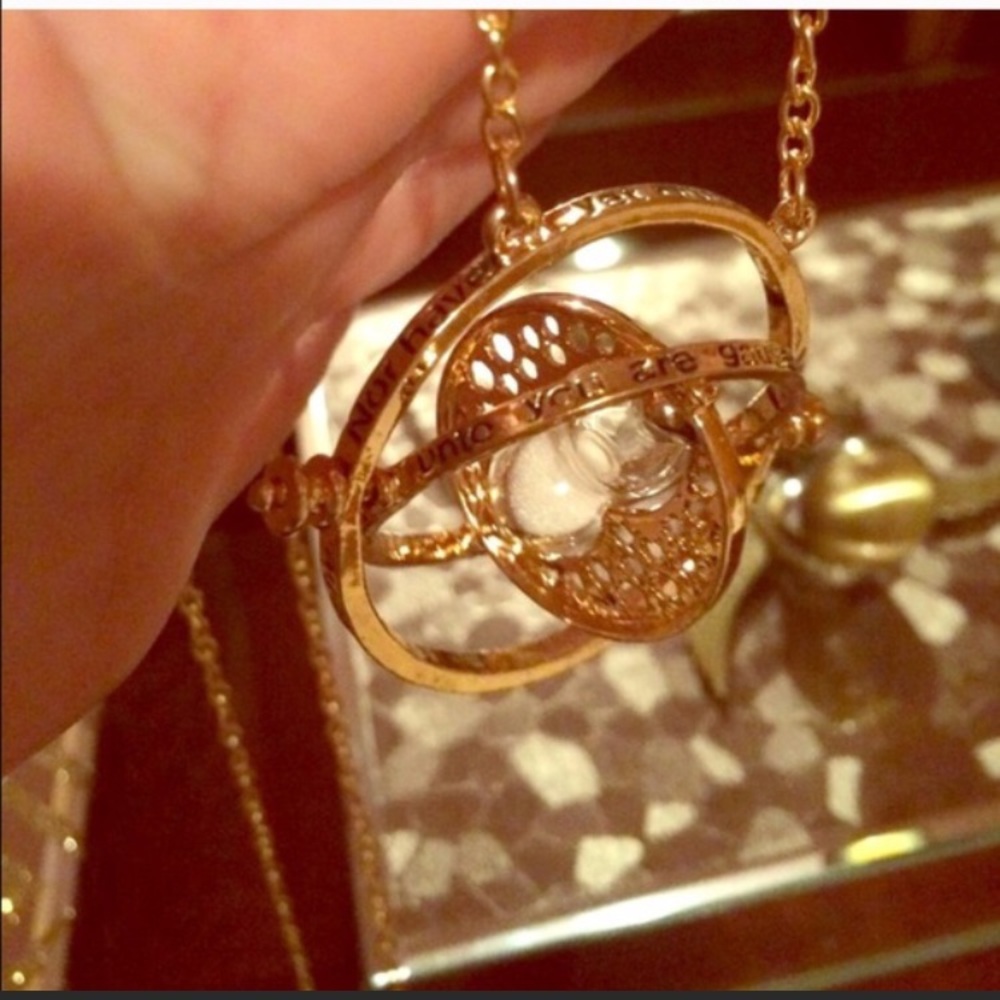 Hermoine Time Turner Necklace